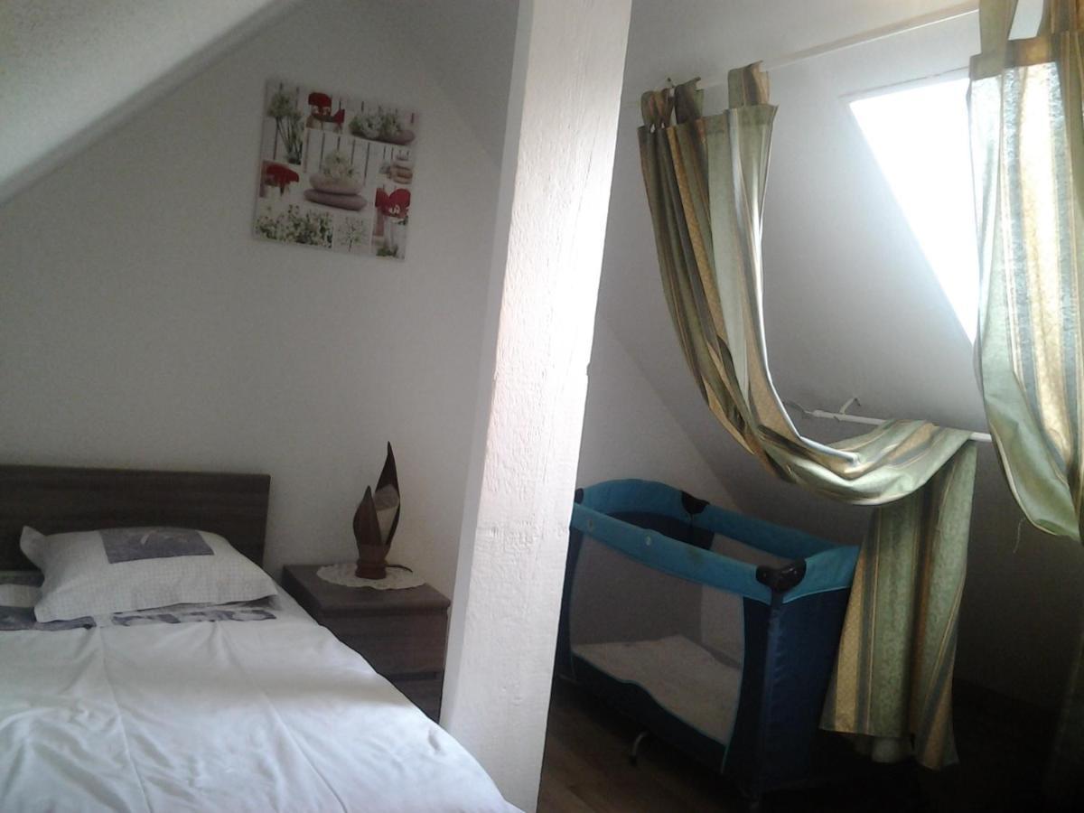 Appartement Rue Georges V - Port De La Houle كُنْكال المظهر الخارجي الصورة
