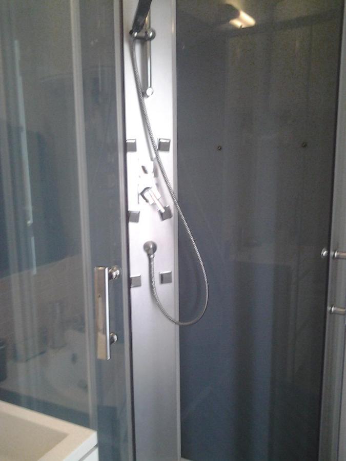 Appartement Rue Georges V - Port De La Houle كُنْكال المظهر الخارجي الصورة